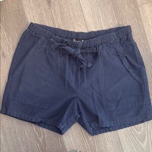 Women's Navy Linen Shorts